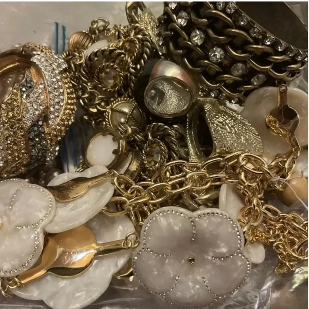 Big Estate Sale jewelry lot~ 3 LBs All wearable gold silver pearls rhine…
